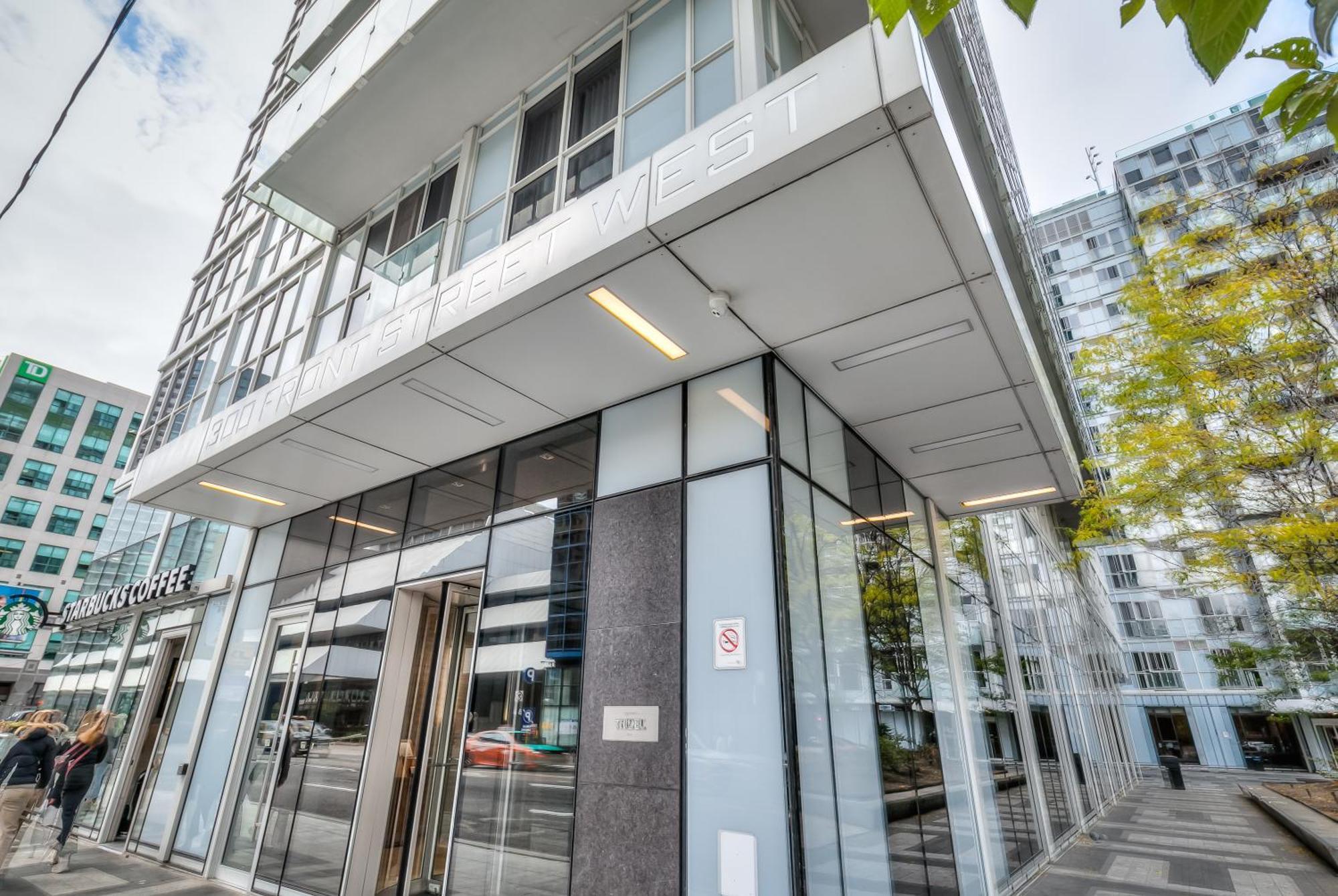 Rivetstays - The Atmos Toronto Exterior photo